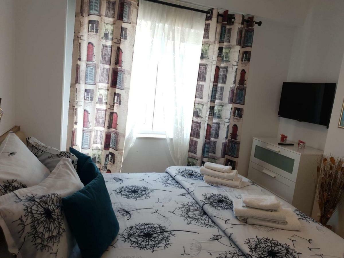 Apartament Briza De Promenada 1 ナボダリ エクステリア 写真